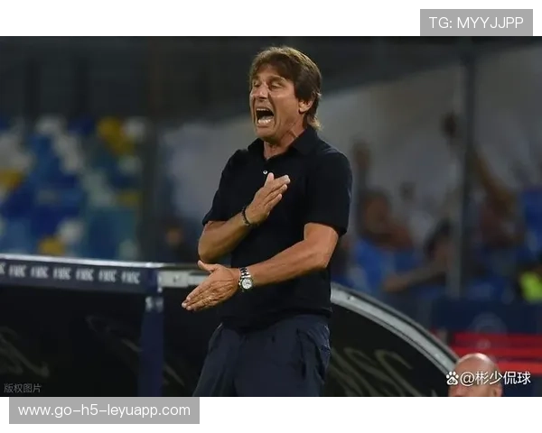 场内欢呼爆炸!运动员狂奔到底赢得胜利!